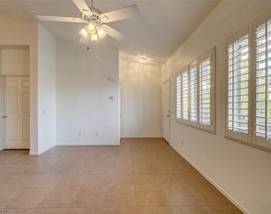 2000 Quartz Cliff Street - Photo Thumbnail 5