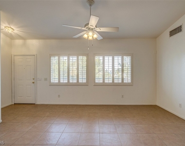 2000 Quartz Cliff Street - Photo Thumbnail 4