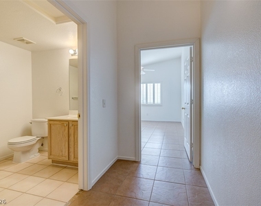 2000 Quartz Cliff Street - Photo Thumbnail 26