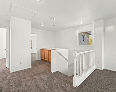 5887 Lustrous Court - Photo Thumbnail 18