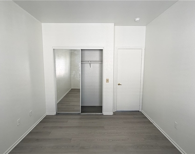 8725 Flamingo Road - Photo Thumbnail 5