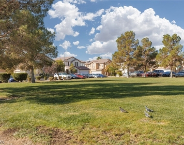 7880 Millbrookshire Way - Photo Thumbnail 22