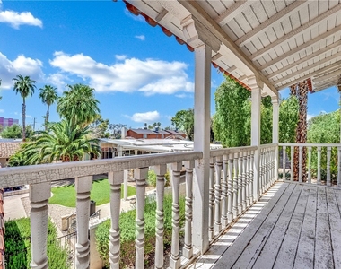 1250 Shadow Lane - Photo Thumbnail 16