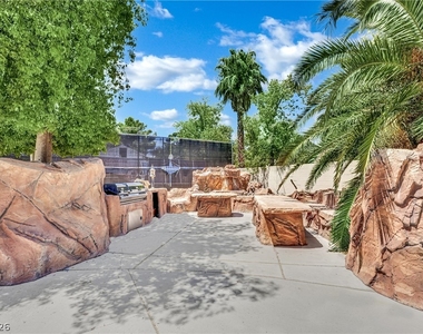 1250 Shadow Lane - Photo Thumbnail 36