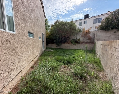 3425 Yorkminster Street - Photo Thumbnail 25