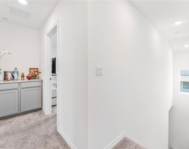 6252 Foxes Dale Street - Photo Thumbnail 15