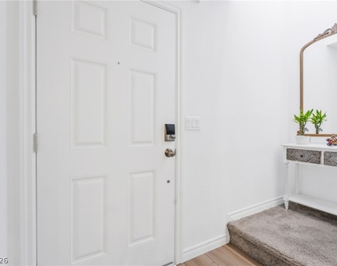 6252 Foxes Dale Street - Photo Thumbnail 4