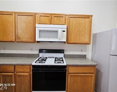 621 Majestic Sky Drive - Photo Thumbnail 6