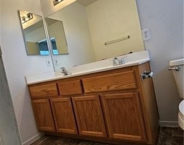 621 Majestic Sky Drive - Photo Thumbnail 14