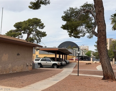 575 S Royal Crest Circle - Photo Thumbnail 28