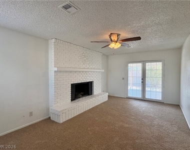 1625 Crest Haven Avenue - Photo Thumbnail 5