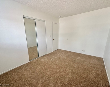 1625 Crest Haven Avenue - Photo Thumbnail 10