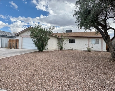 1625 Crest Haven Avenue - Photo Thumbnail 1