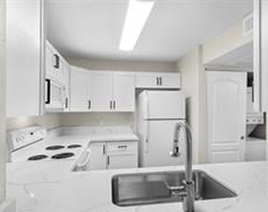 2130 Sealion Drive - Photo Thumbnail 6
