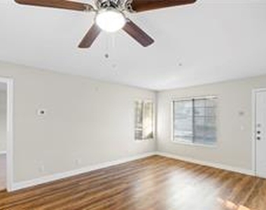 2130 Sealion Drive - Photo Thumbnail 3