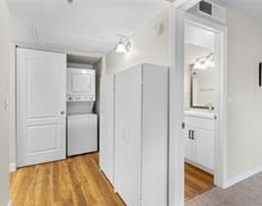2130 Sealion Drive - Photo Thumbnail 7