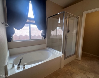 2489 Sedona Cedar Avenue - Photo Thumbnail 37