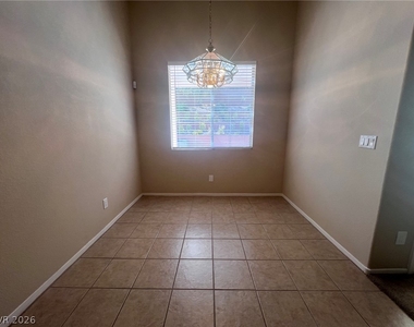 2489 Sedona Cedar Avenue - Photo Thumbnail 19