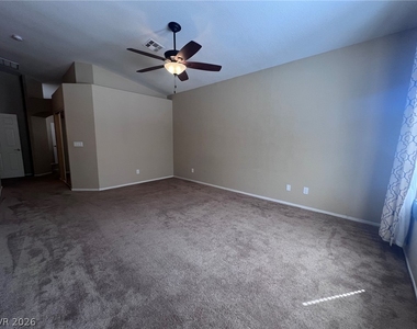 2489 Sedona Cedar Avenue - Photo Thumbnail 27