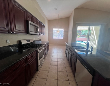 2489 Sedona Cedar Avenue - Photo Thumbnail 21