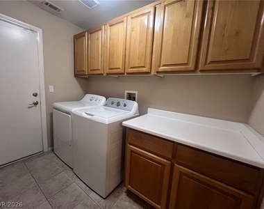 2489 Sedona Cedar Avenue - Photo Thumbnail 44