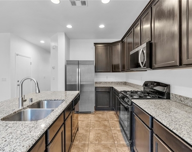 10277 Gibson Isle Drive - Photo Thumbnail 24