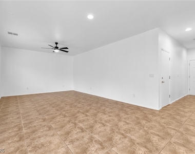 10277 Gibson Isle Drive - Photo Thumbnail 19