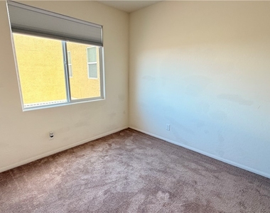 2683 Upland Dawn Court - Photo Thumbnail 34