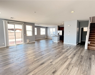 2683 Upland Dawn Court - Photo Thumbnail 4