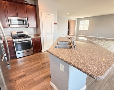 2683 Upland Dawn Court - Photo Thumbnail 12