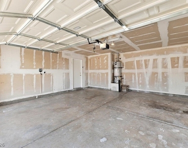 8104 Pursuit Court - Photo Thumbnail 13
