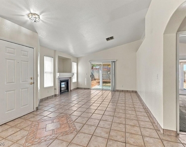 8104 Pursuit Court - Photo Thumbnail 3