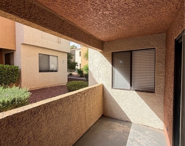 3151 Soaring Gulls Drive - Photo Thumbnail 17