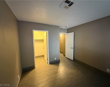 3151 Soaring Gulls Drive - Photo Thumbnail 28