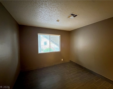 3151 Soaring Gulls Drive - Photo Thumbnail 27
