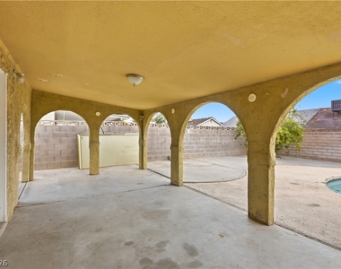 4828 Knollwood Drive - Photo Thumbnail 22