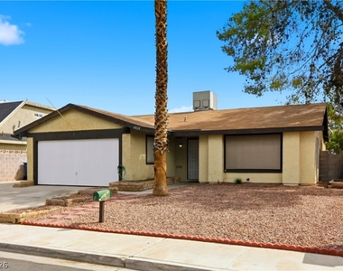 4828 Knollwood Drive - Photo Thumbnail 1