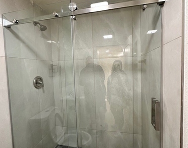 2121 Oceanus Lane - Photo Thumbnail 9