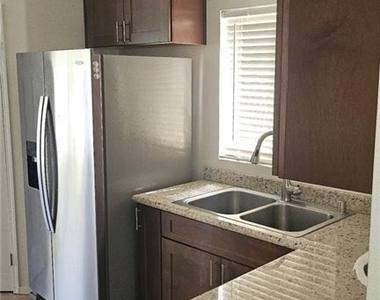 6480 Annie Oakley Drive - Photo Thumbnail 4