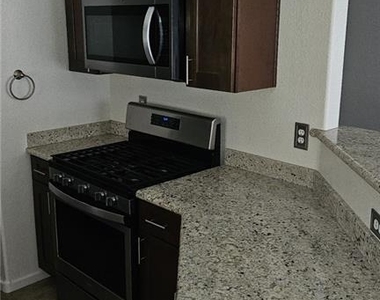 6480 Annie Oakley Drive - Photo Thumbnail 3