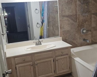 6480 Annie Oakley Drive - Photo Thumbnail 15