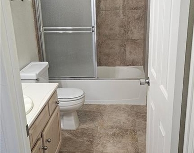 6480 Annie Oakley Drive - Photo Thumbnail 12