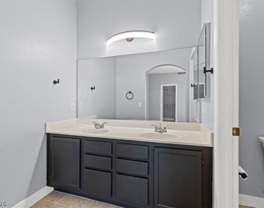 6901 Squaw Mountain Drive - Photo Thumbnail 16