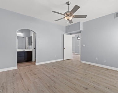 6901 Squaw Mountain Drive - Photo Thumbnail 15