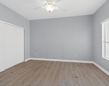 6901 Squaw Mountain Drive - Photo Thumbnail 18
