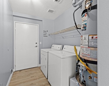 6901 Squaw Mountain Drive - Photo Thumbnail 20
