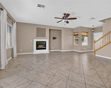 8105 Celina Hills Street - Photo Thumbnail 10