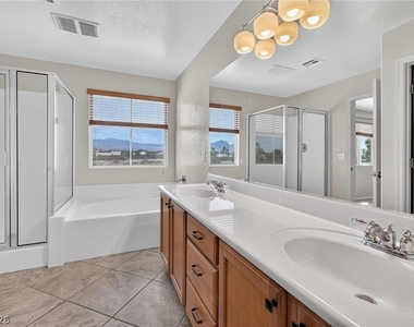 8105 Celina Hills Street - Photo Thumbnail 17