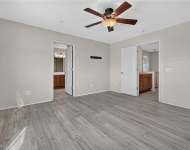 8105 Celina Hills Street - Photo Thumbnail 15