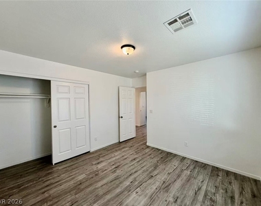 10029 Bonterra Avenue - Photo Thumbnail 18